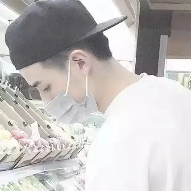 晏峰瑾骅