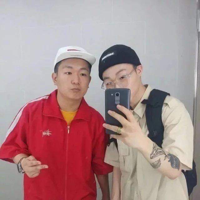 瞿强嘉莲