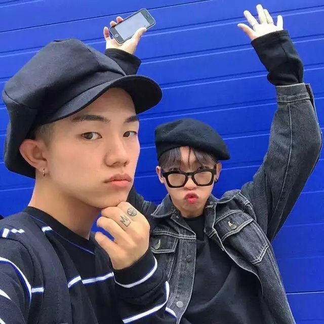 汪晴东滢